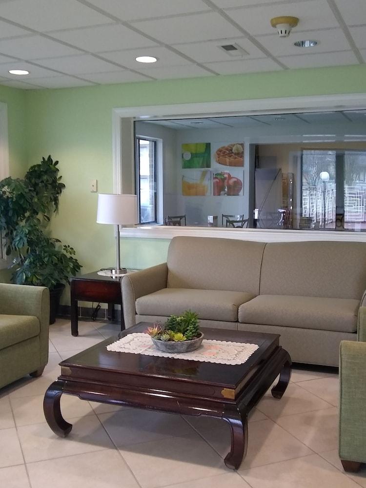 Quality Inn Little Creek Virginia Beach Exterior photo